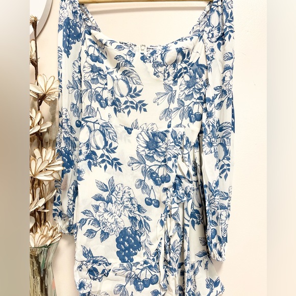 Reformation cammi dress - Picture 12 of 16